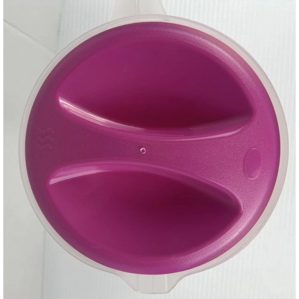 Rubbermaid One Gallon Sheer Pitcher With Purple Lid #3063 NOS